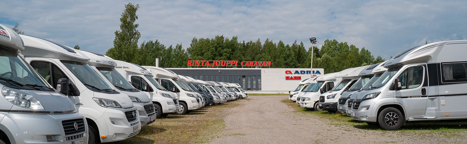 Rinta-Jouppi Caravan Vantaa – Tervetuloa ostoksille!