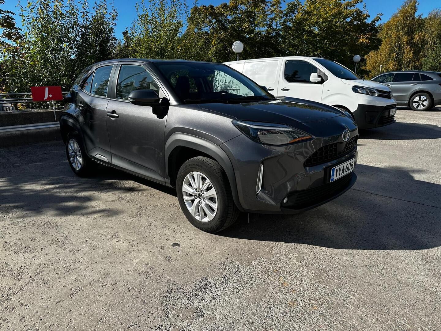 Toyota Yaris Cross 1,5 Hybrid Active 2024, kuva 1/13