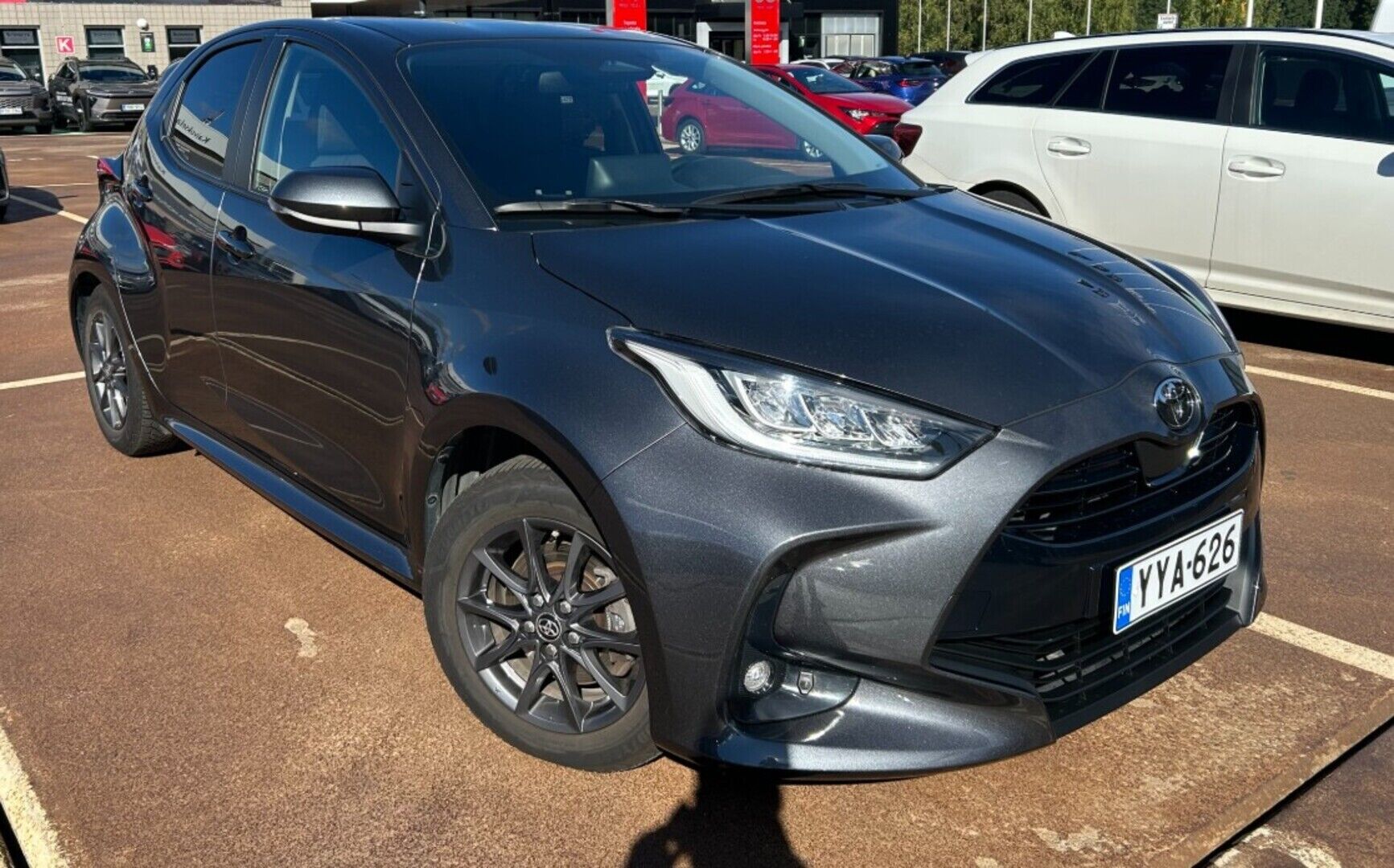 Toyota Yaris 1,5 Hybrid 116 Intense Plus 2024, kuva 1/16